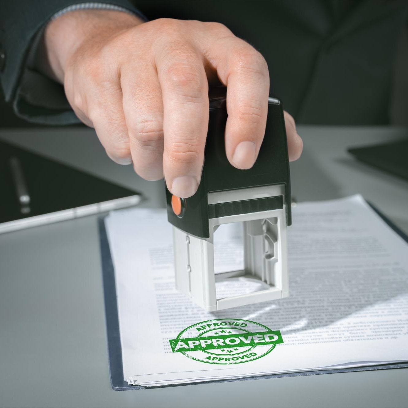 Avize și autorizații